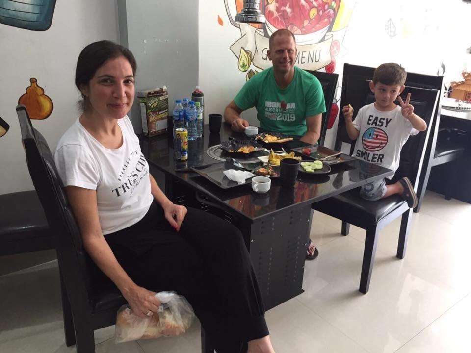 Anna Airport Hotel Hanoi Exteriör bild