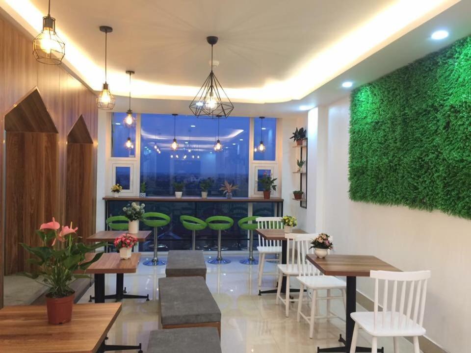 Anna Airport Hotel Hanoi Exteriör bild
